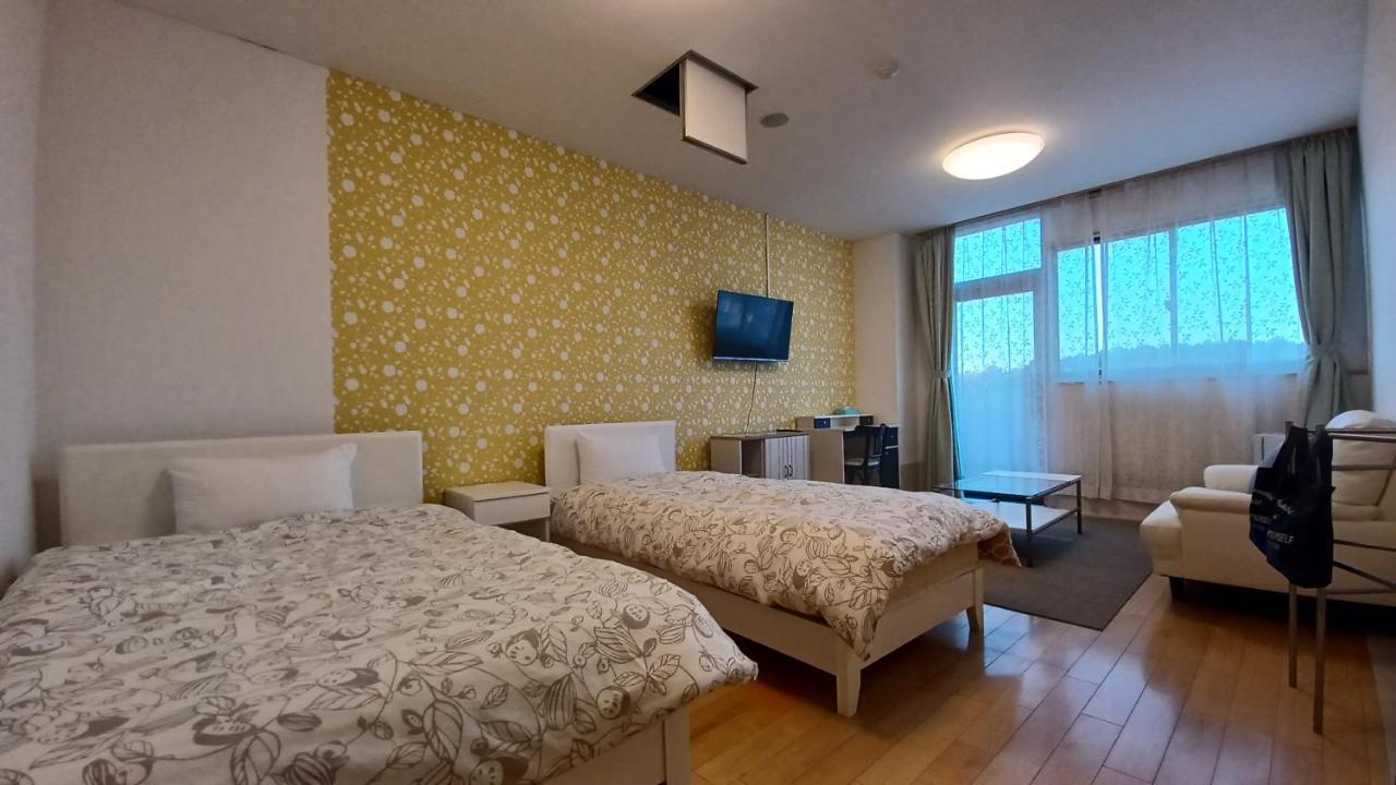 Hotel Swan Lake Nagara Nagara  ภายนอก รูปภาพ