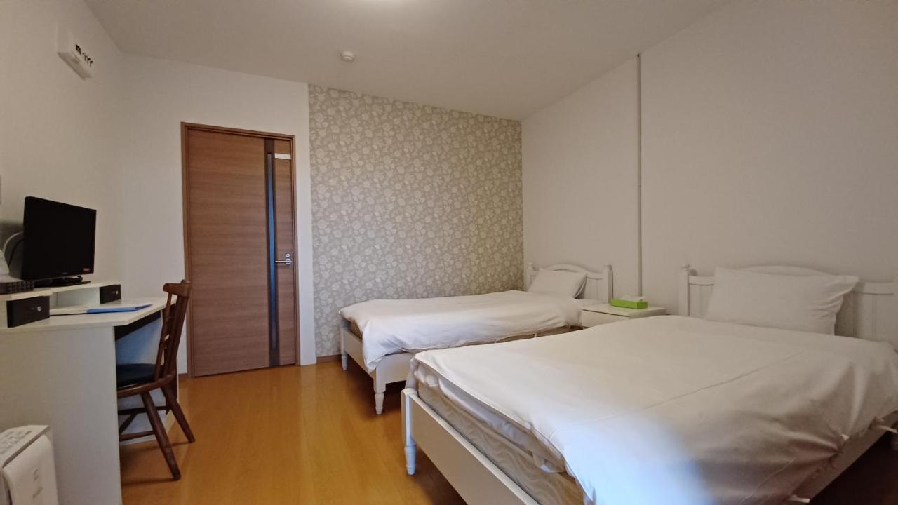 Hotel Swan Lake Nagara Nagara  ภายนอก รูปภาพ